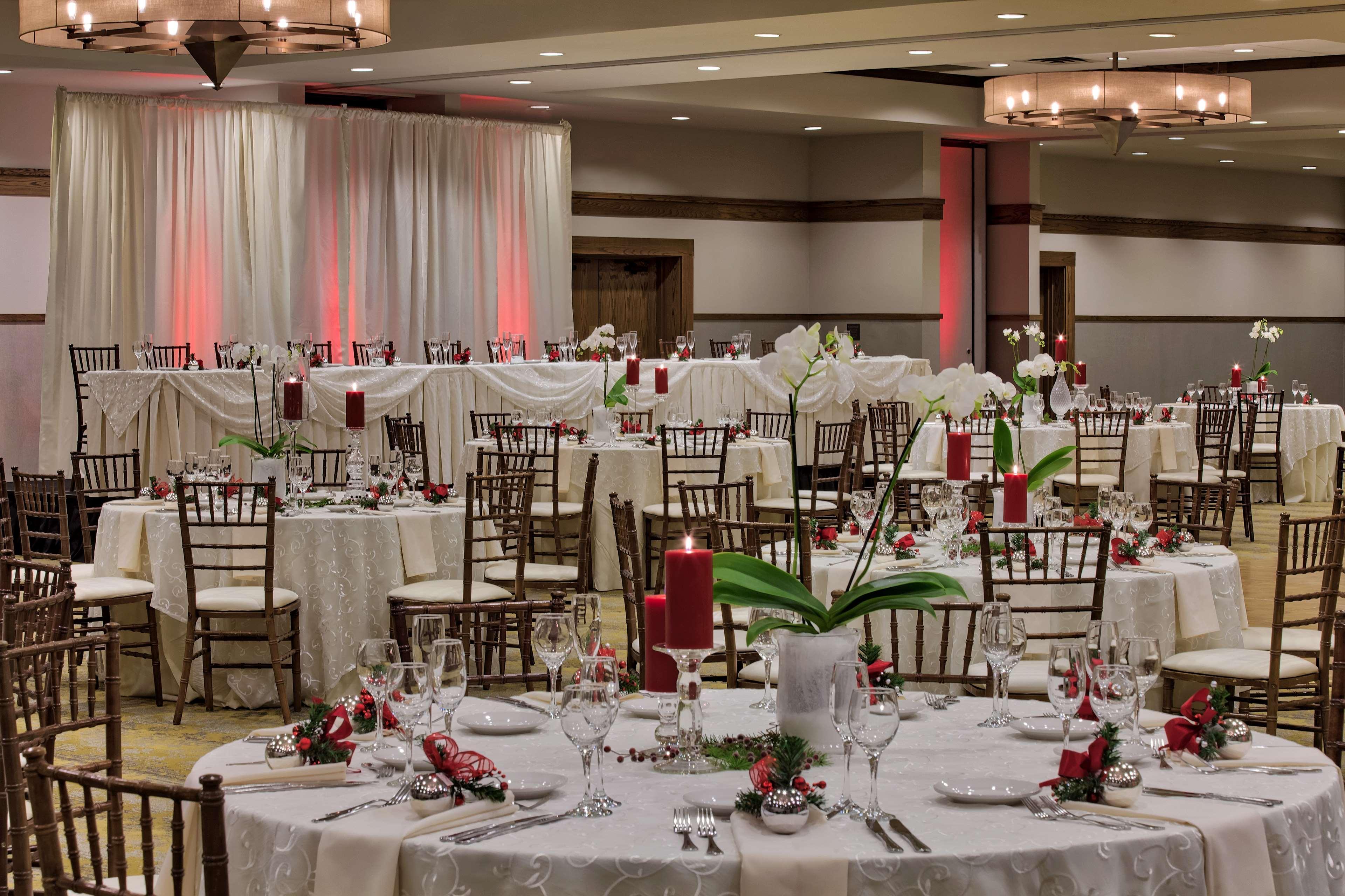 Doubletree By Hilton Libertyville-Mundelein Dış mekan fotoğraf