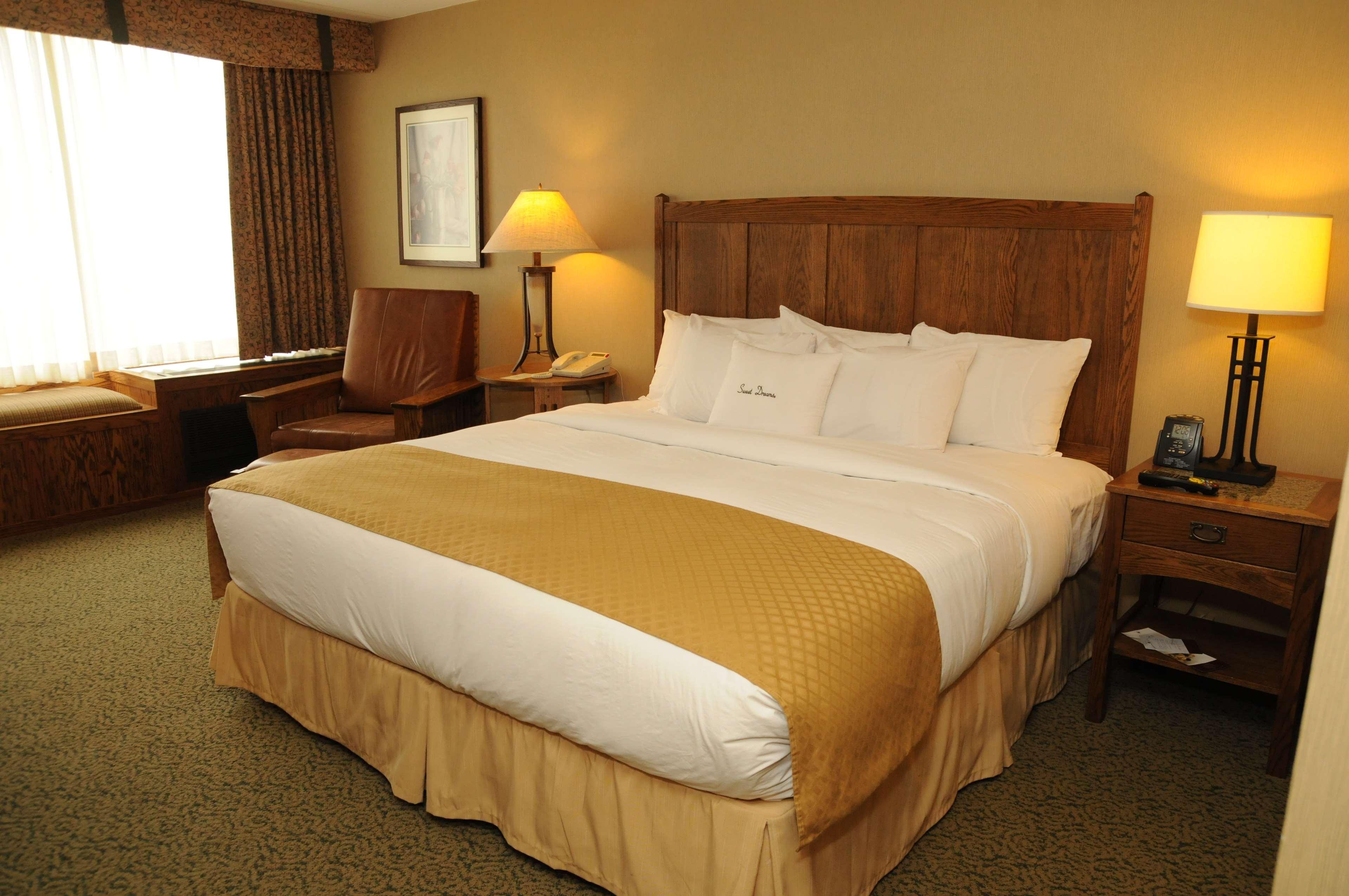 Doubletree By Hilton Libertyville-Mundelein Oda fotoğraf