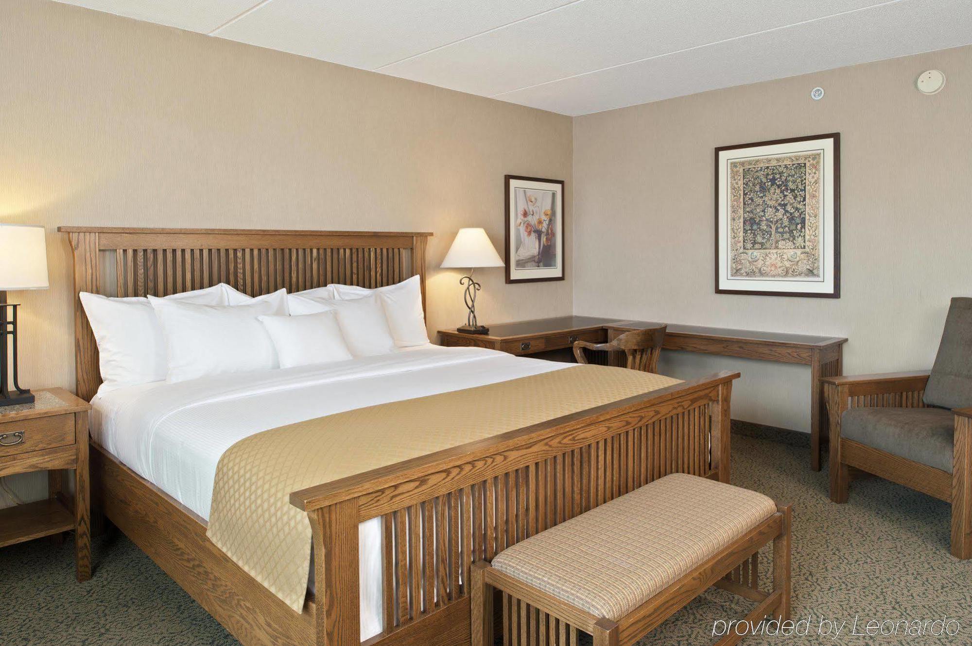 Doubletree By Hilton Libertyville-Mundelein Oda fotoğraf
