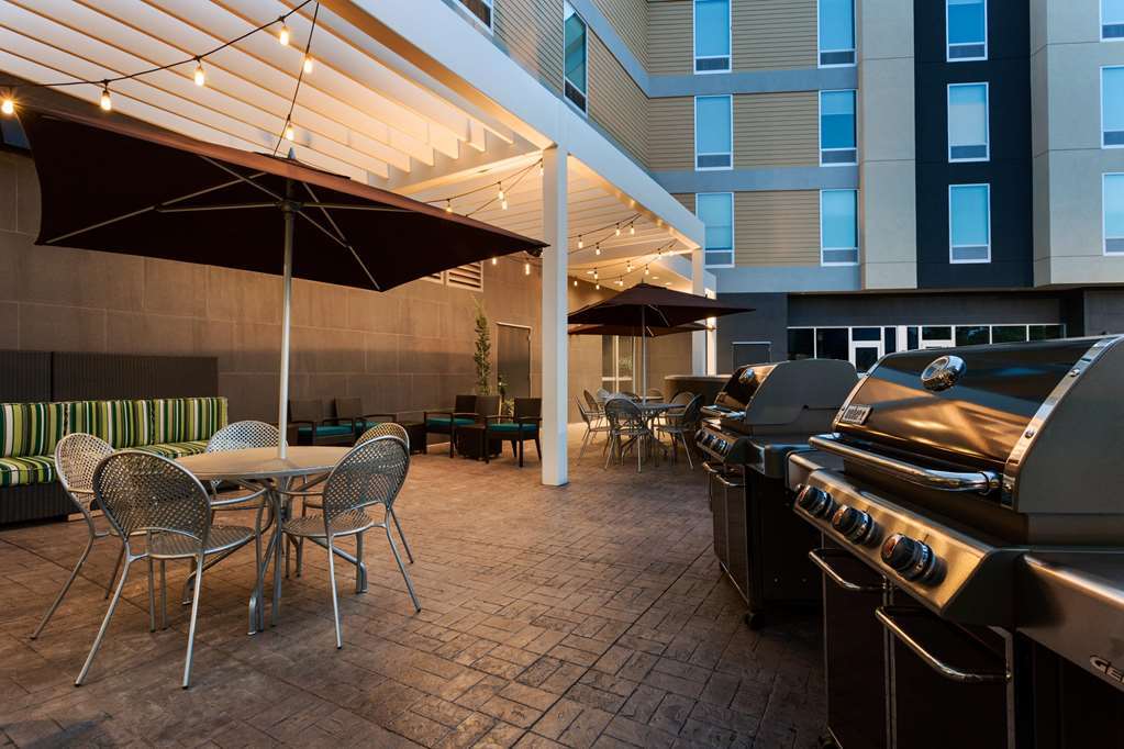 Doubletree By Hilton Libertyville-Mundelein Konforlar fotoğraf